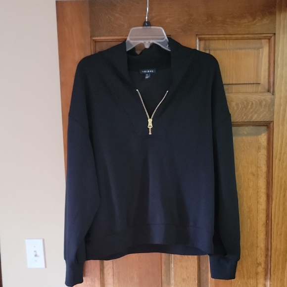 Tribal Tops - Half Zip Top